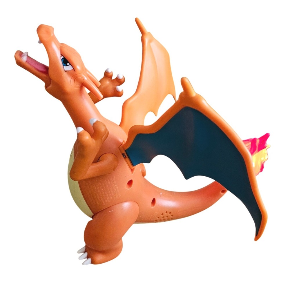 Pokemon Charizard Action Figure Light Up Tail Articulated Wing Orange Jazware 8"
